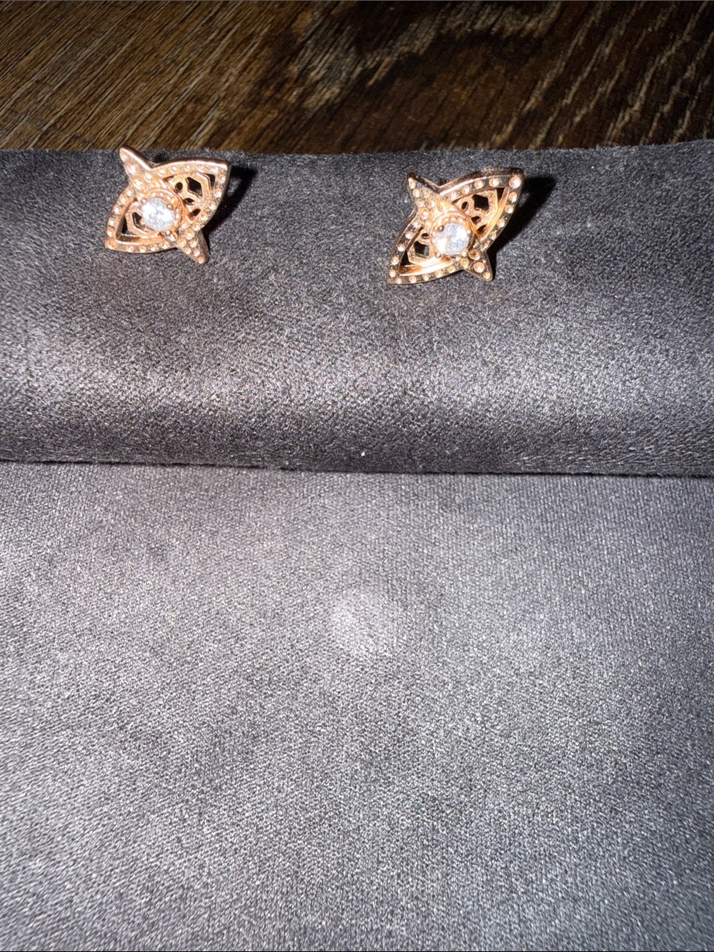 Kendra Scott Ellie Filigree Stud Earrings in gold/rose gold.
